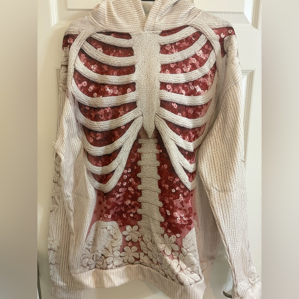 Skeleton Ribcage Hoodie size extra large New